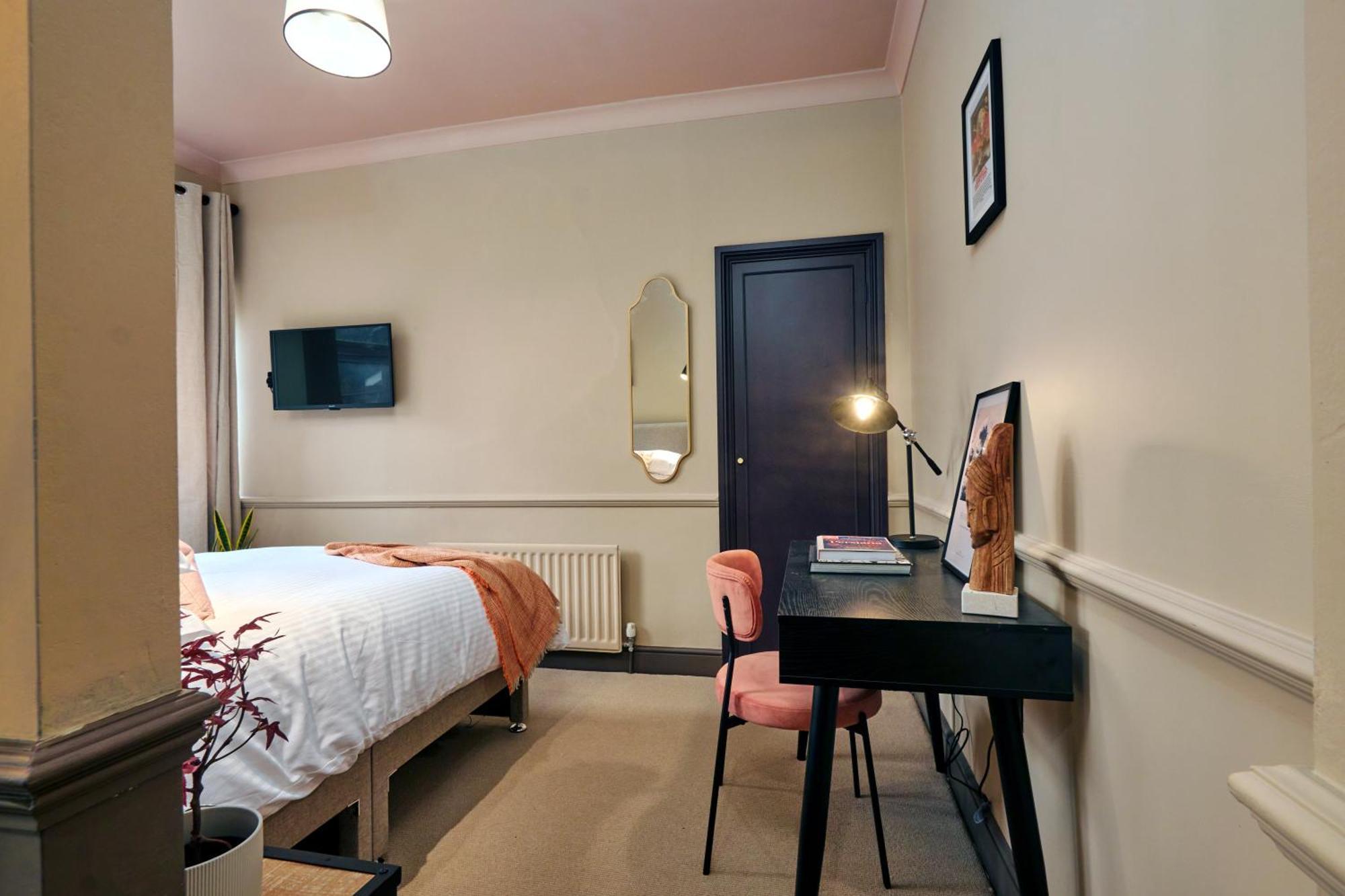 Settle In Winchester - Stylish Self Check-In Rooms Dış mekan fotoğraf